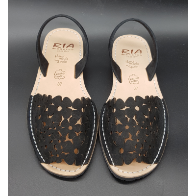 Sandale 22507 Negru Flori Decupate 