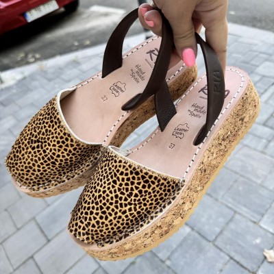 A Sandale 27875 MINI JIRAFA - talpa de pluta ANIMAL PRINT